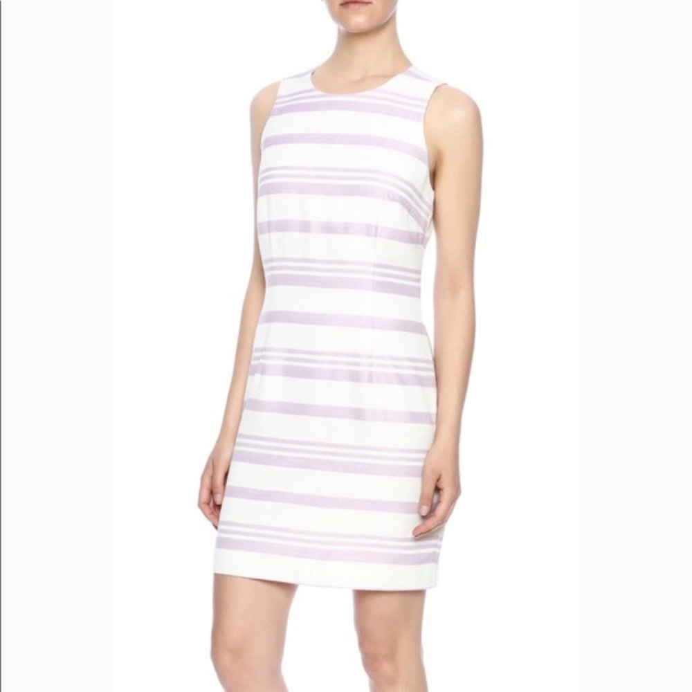 Cupcakes & Cashmere Lavender shift dress size 8